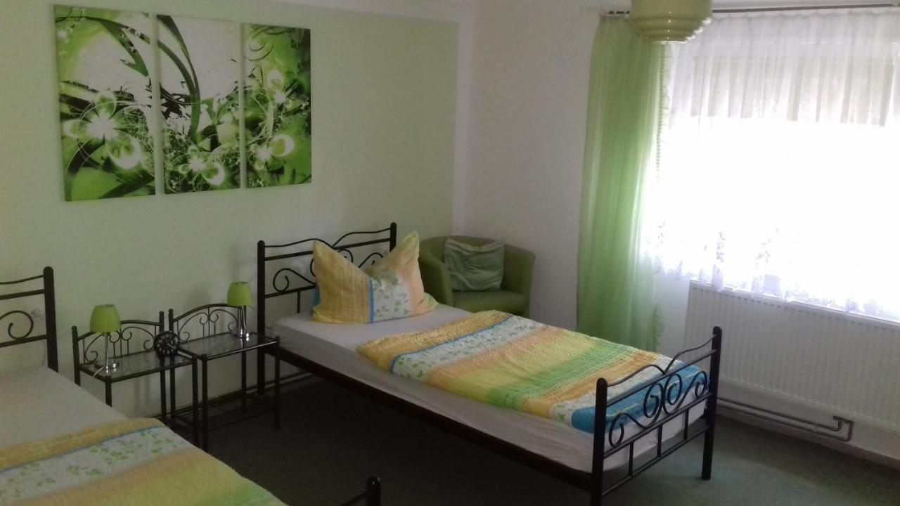 Ferienhaus Johanna & Ferienwohnung Thum Weischlitz ภายนอก รูปภาพ